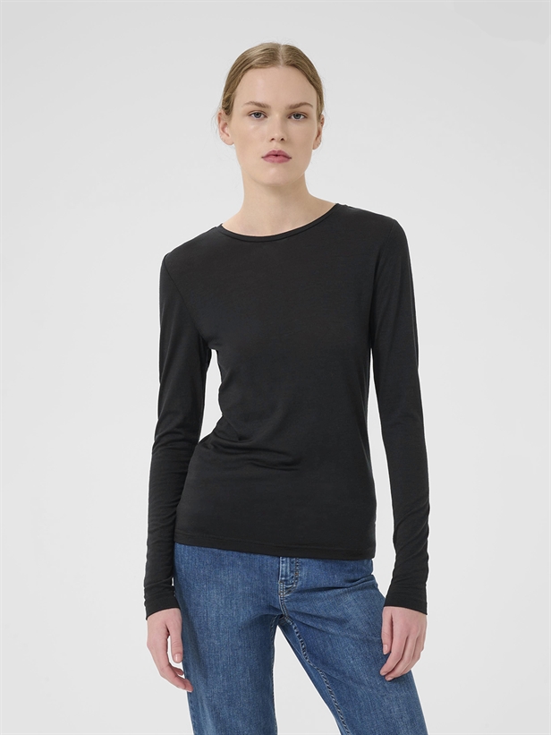 Gestuz NiniaGZ ls wool roundneck Black