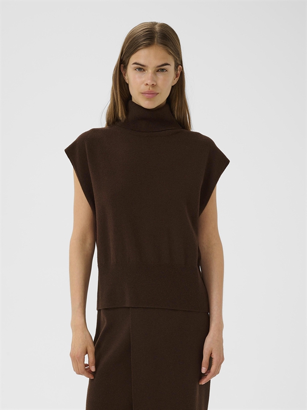 Gestuz GZmanzi waistcoat Deep burnt brown