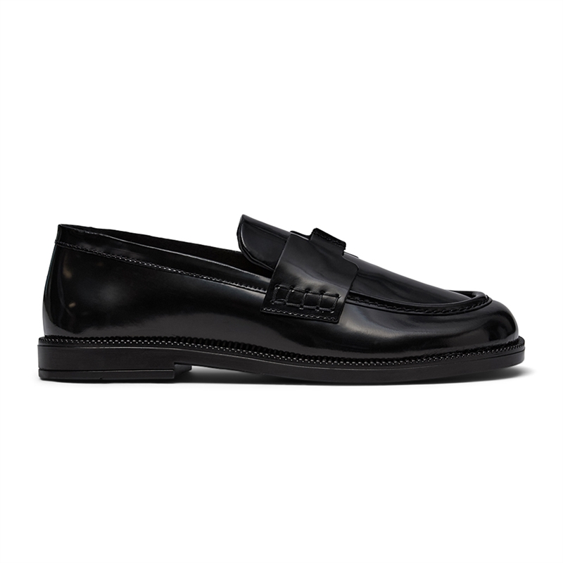 Sorte Pavement PALilja loafers i poleret polido læder med klassiske syninger
