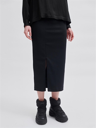 Second Female Anour Skirt Black