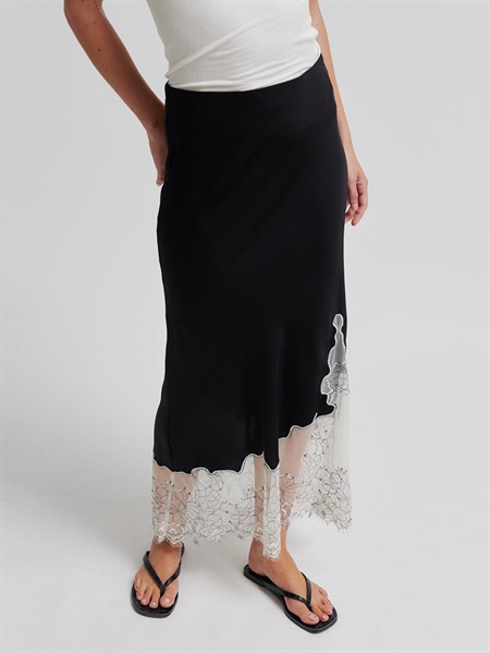 Second Female Wila Skirt Black