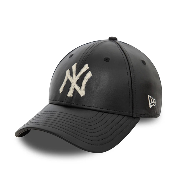 New Era IMG Leather New York Yankees 9Forty Baseball Cap - Black