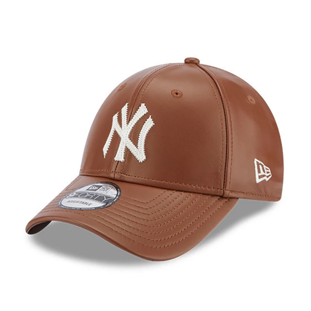 New Era IMG Leather New York Yankees 9Forty Baseball Cap - Brown