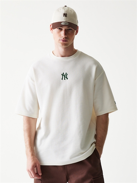 New Era MLB Waffle OS Tee New York Yankees - Off-white