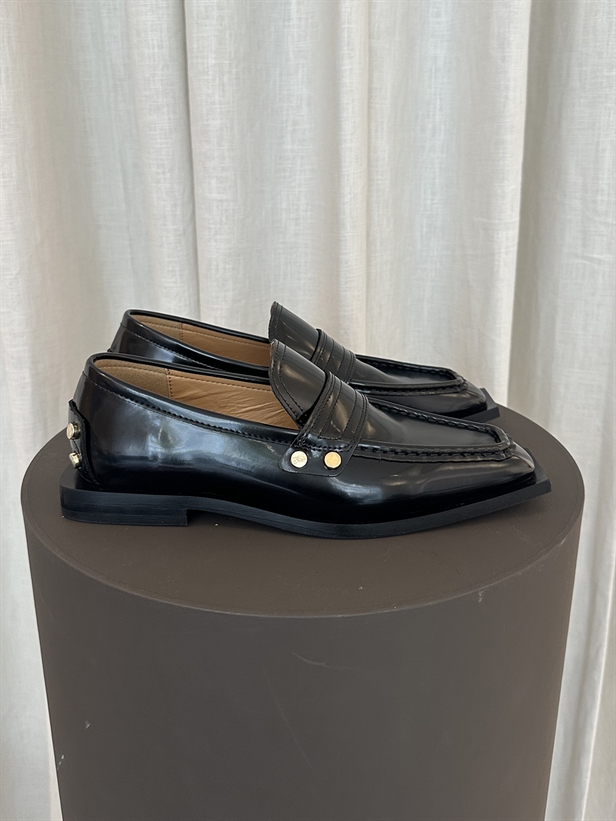 Ganni S3178 Studs Square Toe Loafer Box Oleatex Black