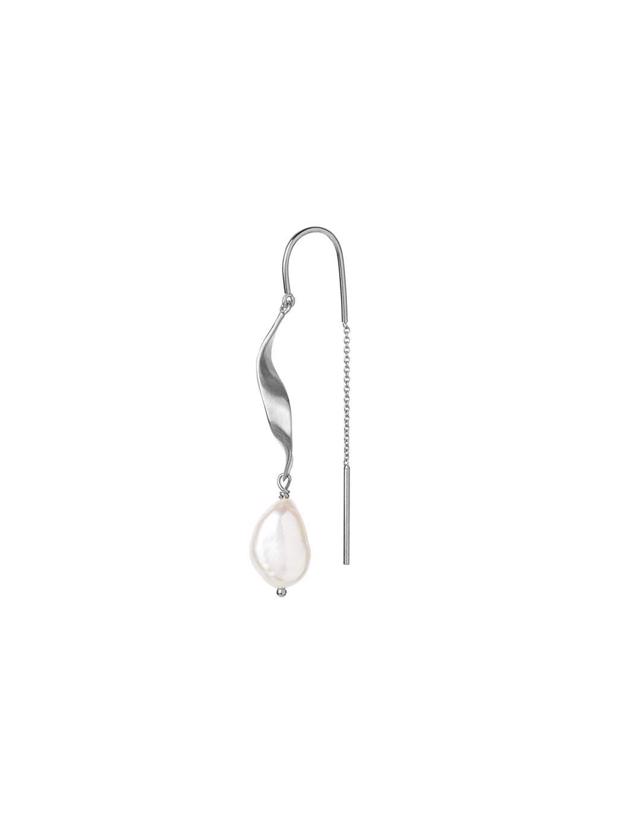 Stine A Long Twisted Earring with Baroque Pearl Silver