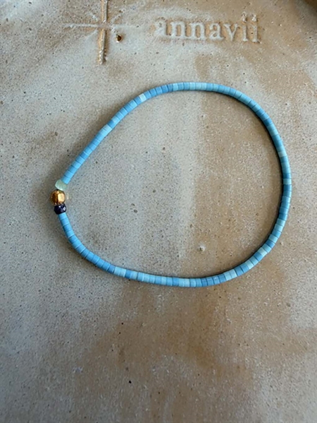 Annavii Megha Bracelet 1006 Turquoise håndlavet armbånd med turkise glasperler
