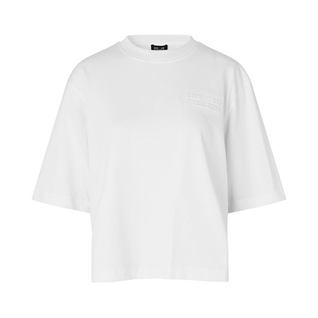Baum und Pferdgarten Jiana SS T-Shirt White hvid løstsiddende t-shirt i økologisk bomuld med præget logo