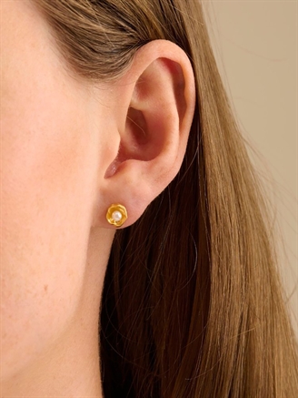 Pernille Corydon Hidden Pearl Earsticks Guld