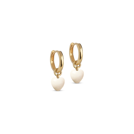 Enamel Copenhagen Amore Hoops Guld Daisy forgyldte creoler med cremehvide emaljehjerter
