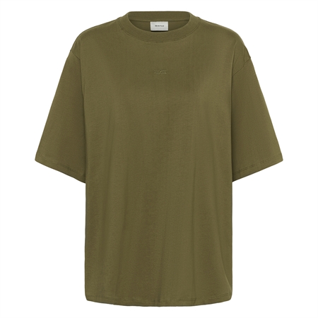Gestuz GZtimune tee Military Olive 10911405 grøn oversize t-shirt i oekologisk bomuld til kvinder fra MAAK Shop