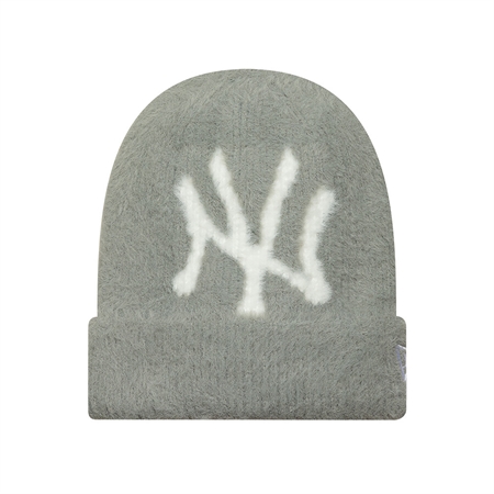 New Era WMNS Fluffy Mohair Beanie New York Yankees Grey